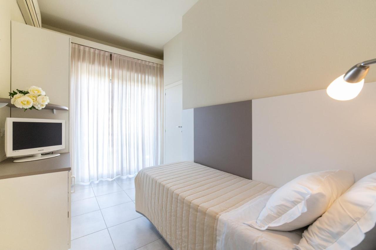 מילאנו מריטימה Hotel Parco מראה חיצוני תמונה