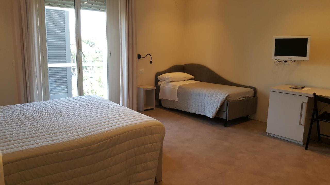 מילאנו מריטימה Hotel Parco מראה חיצוני תמונה